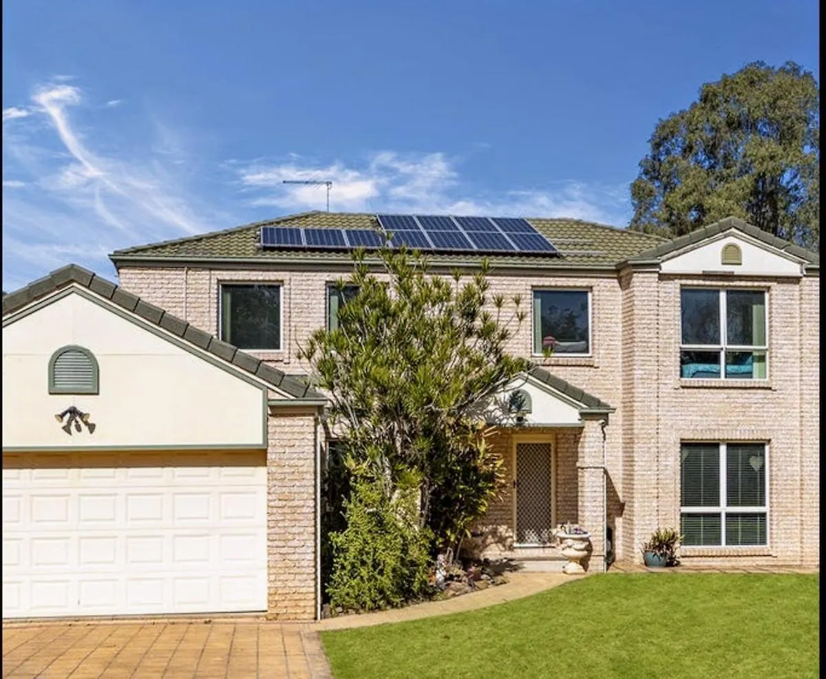 Modern Home - 10 Guests - 5 Bedrooms And Pool Bundamba